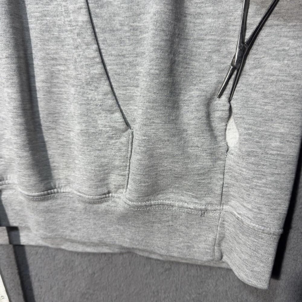WeSC‎ Gray Pullover Hoodie XL Logo Kangaroo Pocket Streetwear - Picture 3 of 9